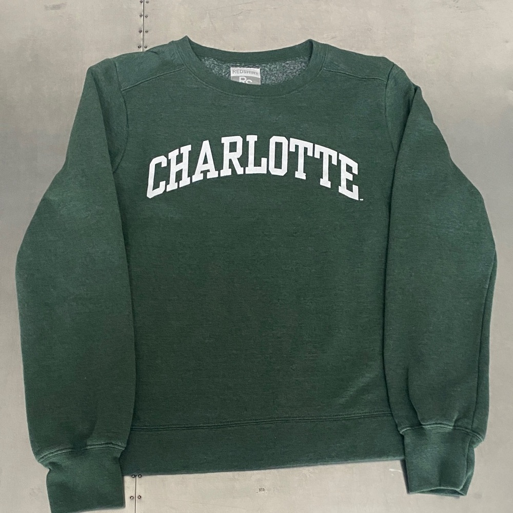 Charlotte Sweatshirt Size M